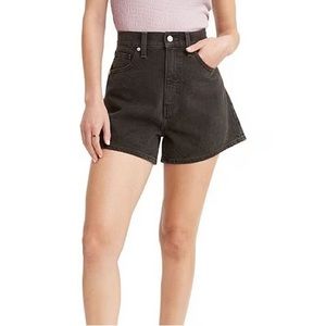 NWOT LEVI’S HIGH WAISTED MOM WOMEN'S SHORTS